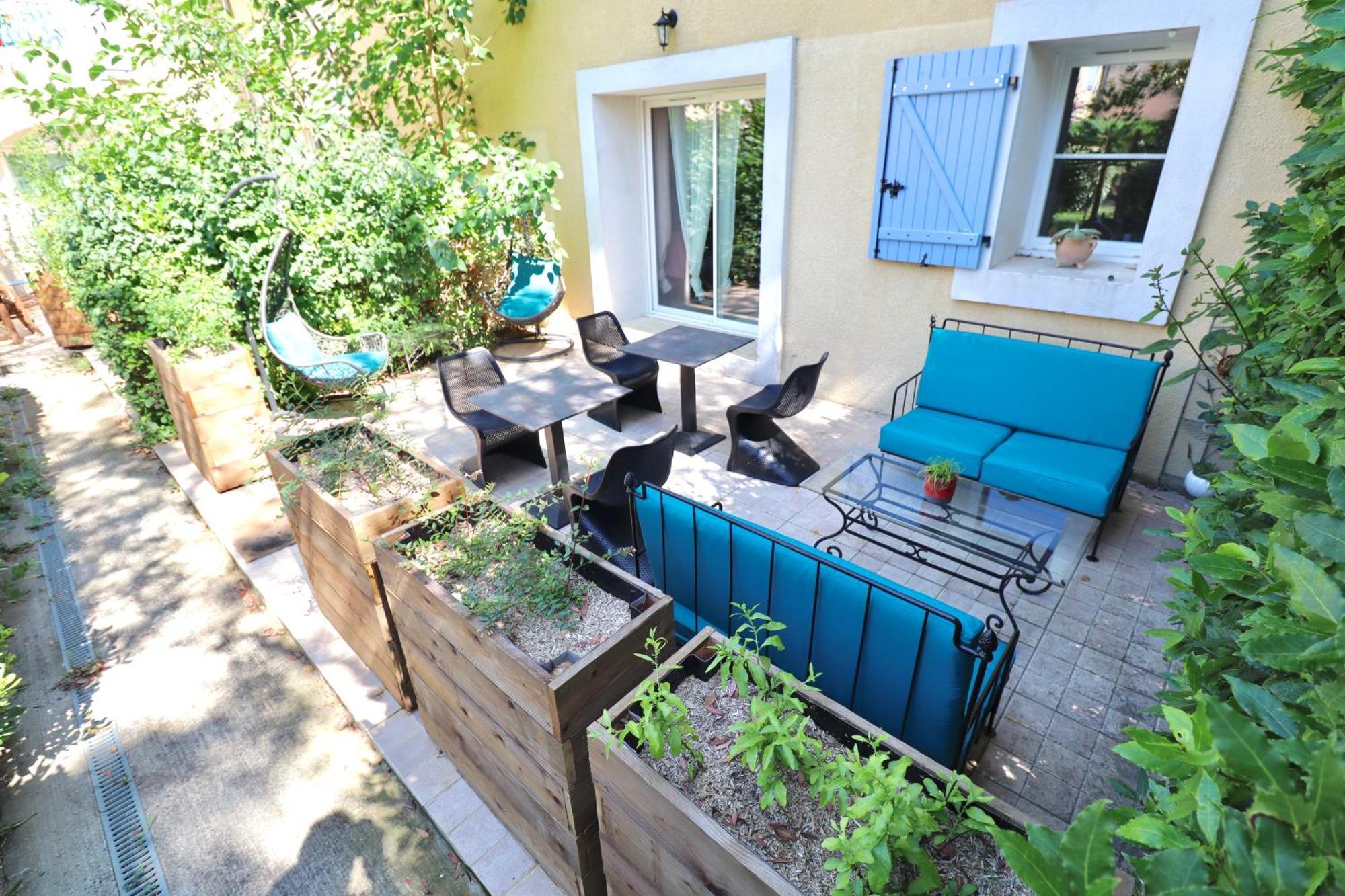 Chambres D'Hotes Avec Jacuzzi Et Piscine Au Mas De Cadoule Saint-Just  Exterior photo