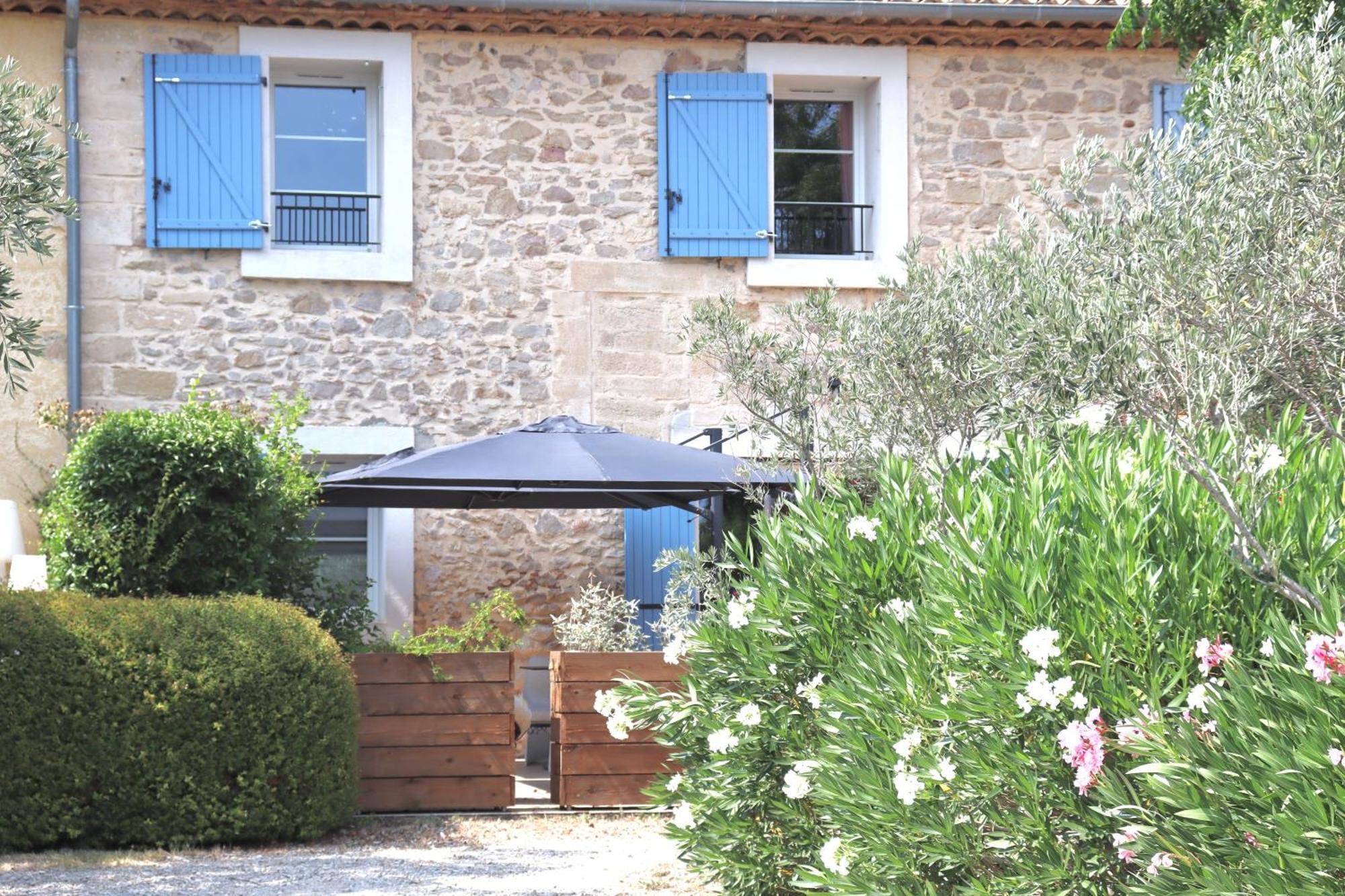 Chambres D'Hotes Avec Jacuzzi Et Piscine Au Mas De Cadoule Saint-Just  Exterior photo